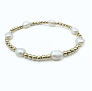 Baroque Patterned Pearl Bracelet