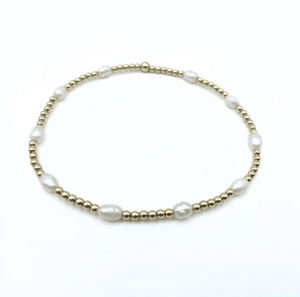 Petite Patterned Rice Pearl Bracelet