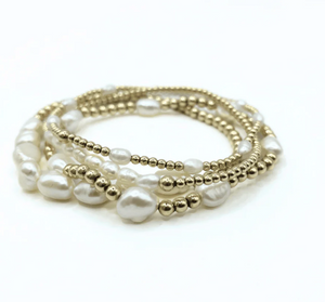 Petite Patterned Rice Pearl Bracelet