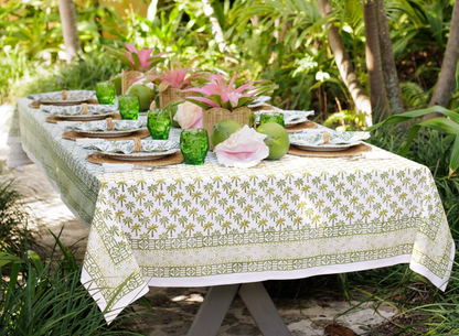 Palm Tree Green Tablecloth 90 Round