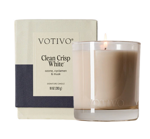 Clean Crisp White Signature Candle 10 oz